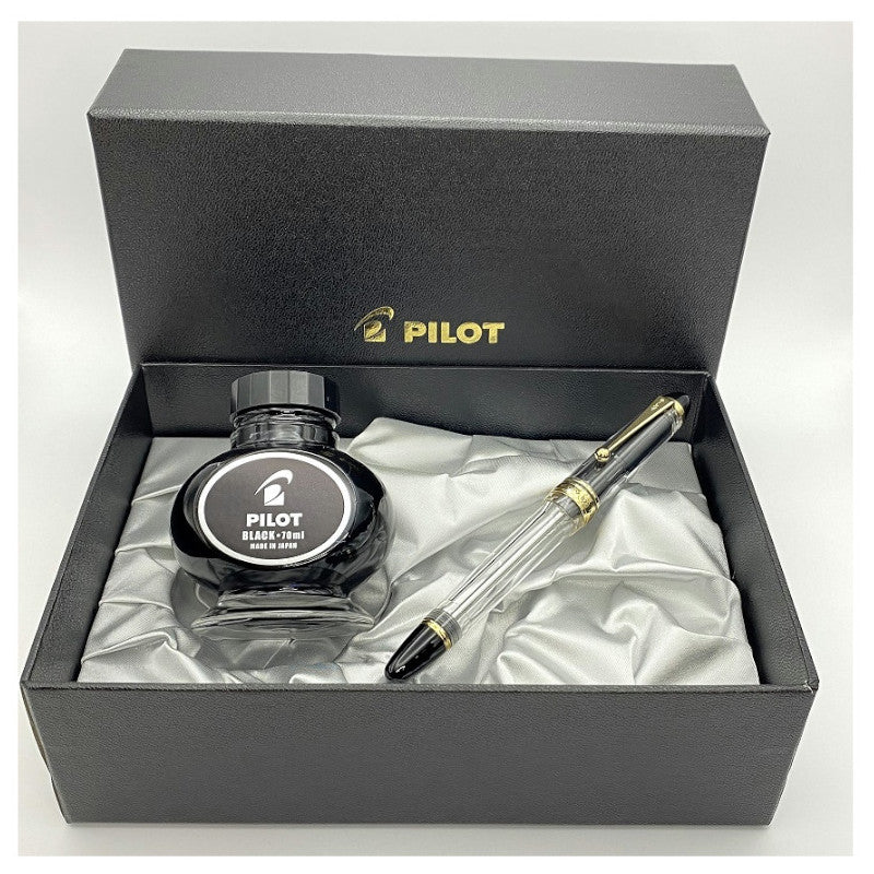 Pilot Custom 823 Clear